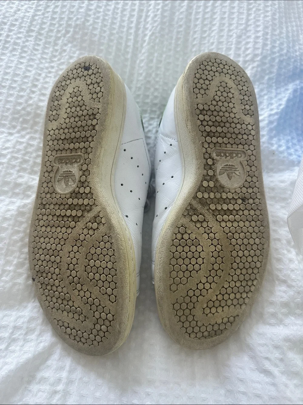 adidas youth sneakers